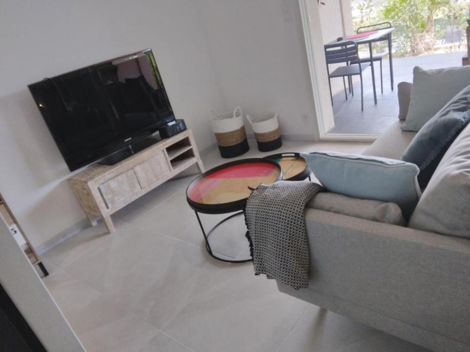 Le Spot 577 Bed and Breakfast La Ciotat Eksteriør billede